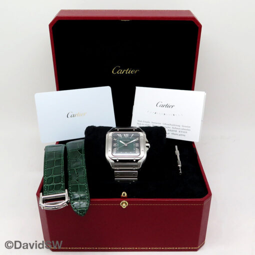 Alternative view of Cartier WSSA0062 Santos de Cartier Large with Green Dial