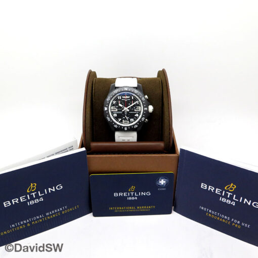 Alternative view of Breitling X82310 Endurance Pro SuperQuartz White