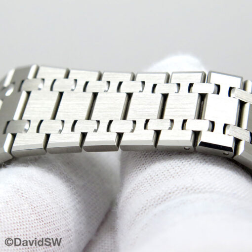 Audemars Piguet 26715ST Royal Oak Chronograph with Grey Dial - Image 7