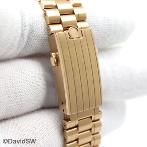 Omega Speedmaster Moonwatch 18K Rose Gold on Bracelet - Image 8
