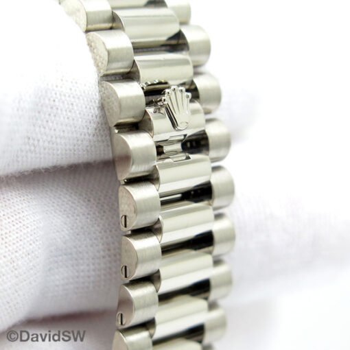 Rolex 228239 Day Date 40 18K White Gold with Pave Diamond & Sapphire Dial - Image 7