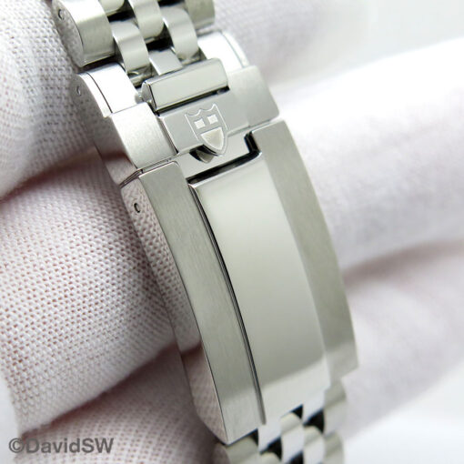 Tudor 7941A1A0NU Black Bay 41mm with Black Bezel - Image 7