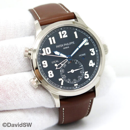 Patek Philippe 5524G Calatrava Pilot Time