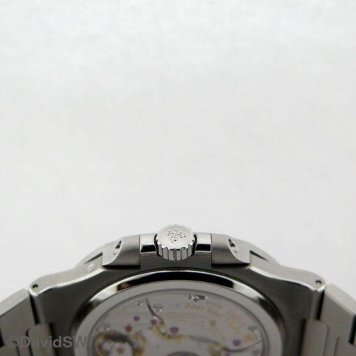 Patek Philippe 5712/1A Nautilus Moonphase - Image 5