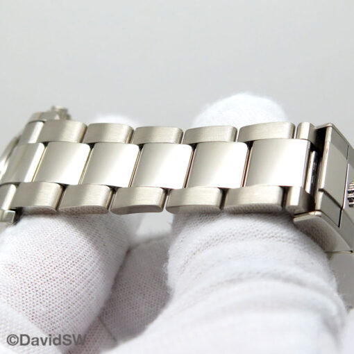 Rolex 126509 Cosmograph Daytona 18K White Gold with Black Diamond Dial - Image 8