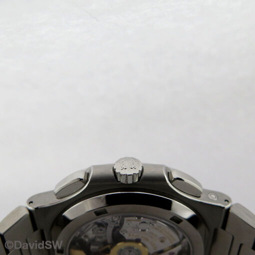 Patek Philippe 5990/1A Nautilus Travel Time Chronograph - Image 5
