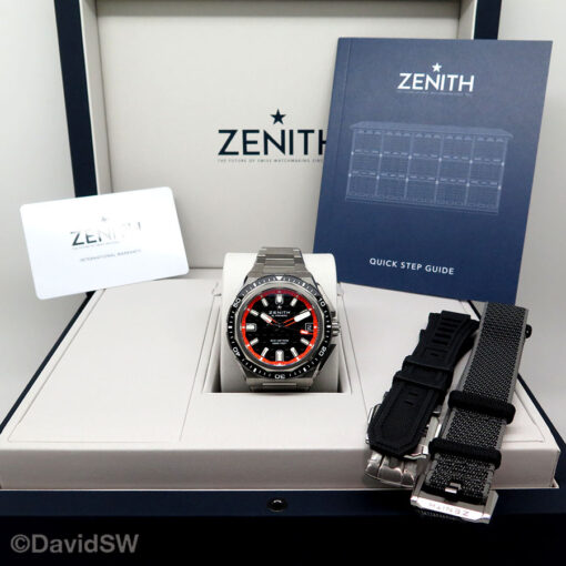 Alternative view of Zenith 95.9600.3620 Defy Extreme Diver