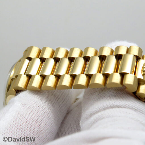 Rolex 18238 Day Date 18K Yellow Gold with Champagne Diamond Dial - Image 8