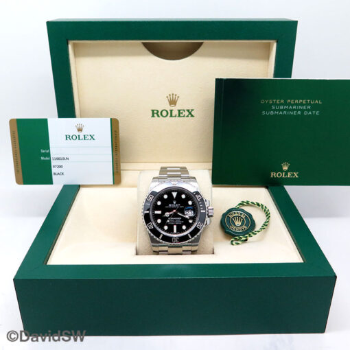 Rolex 116610LN Submariner - Image 2