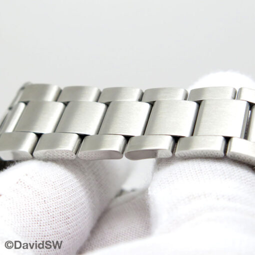 Rolex 16200 Datejust with White Roman Dial on Oyster - Image 10
