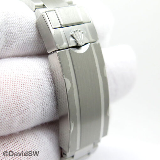 Rolex 114060 Submariner No Date (New Old Stock) - Image 7