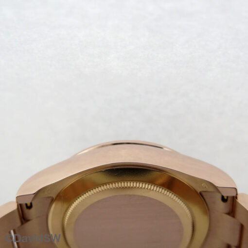 Rolex 116505 Cosmograph Daytona 18K Rose Gold with Chocolate Arabic Dial - Image 5