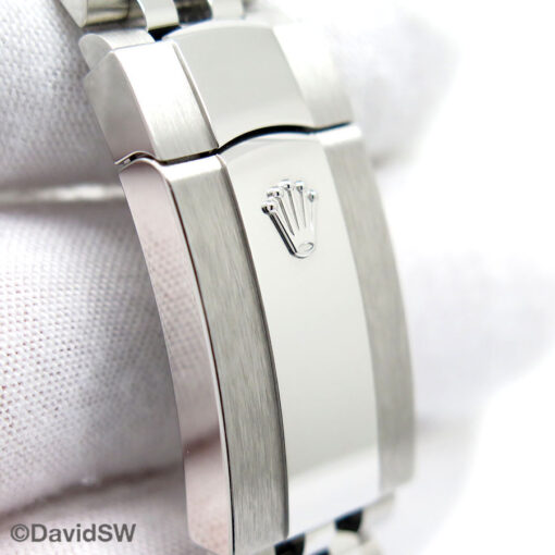 Rolex 326934 Skydweller with Blue Dial on Jubilee - Image 7