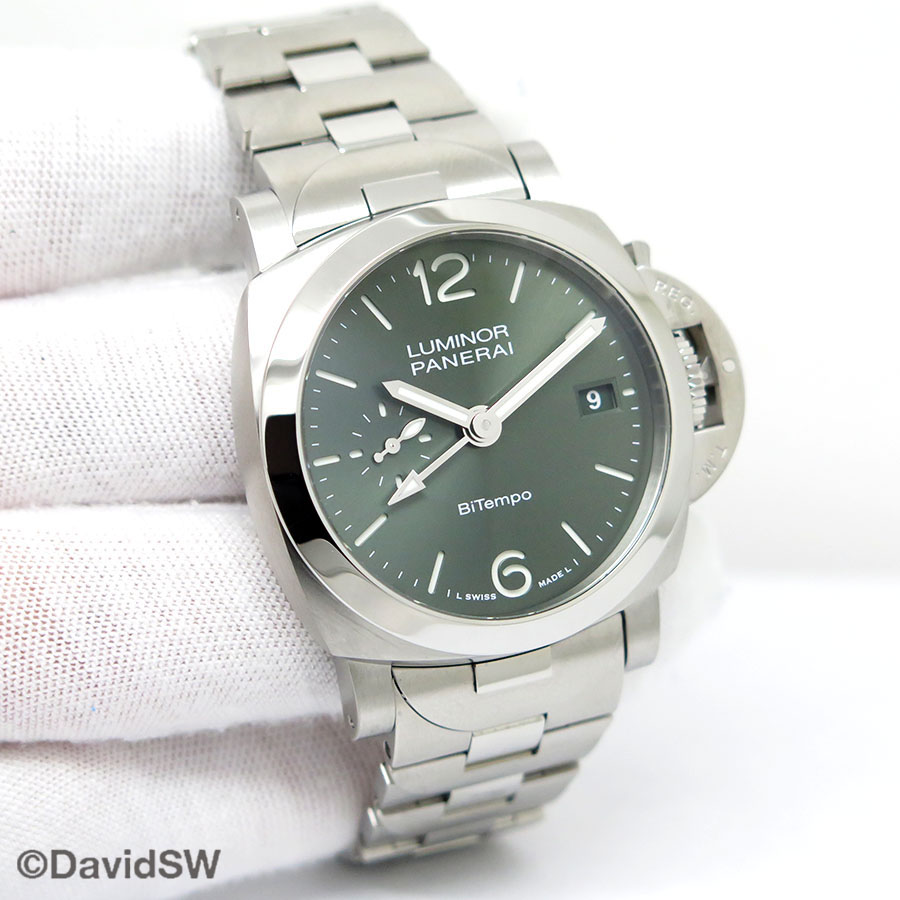 Panerai PAM 1640 Luminor Quaranta BiTempo GMT with Green Dial