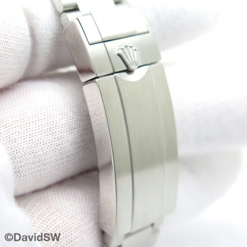 Rolex 116610LV Submariner - Image 7