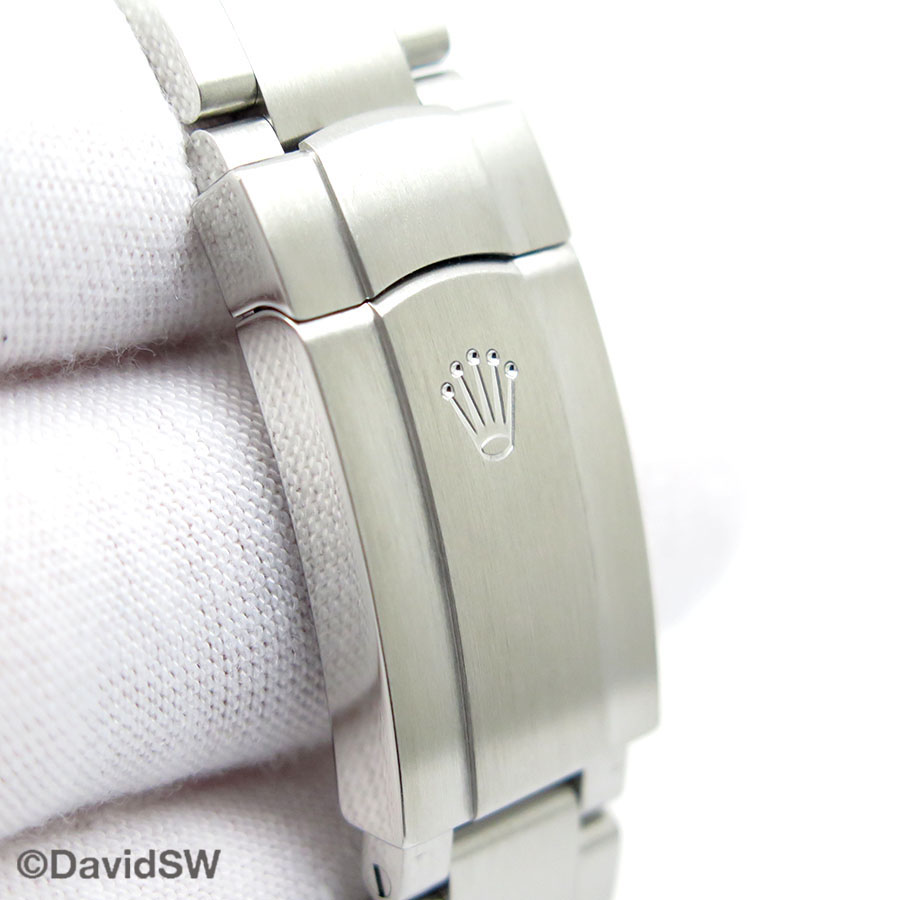 Rolex 126000 Oyster Perpetual 36mm with Celebration Motif Dial - Image 7