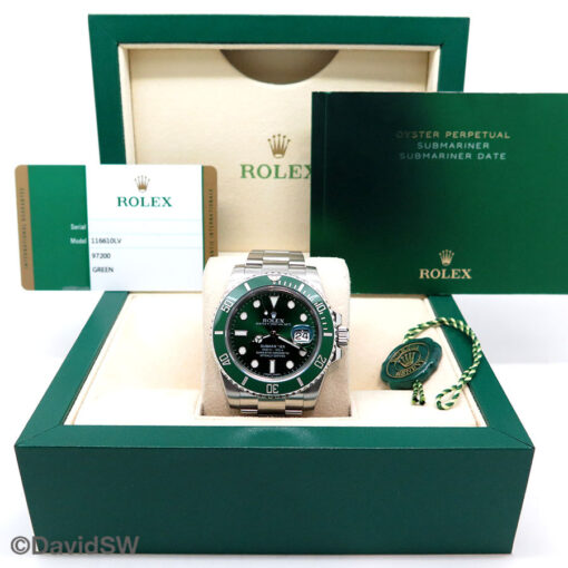 Rolex 116610LV Submariner - Image 2