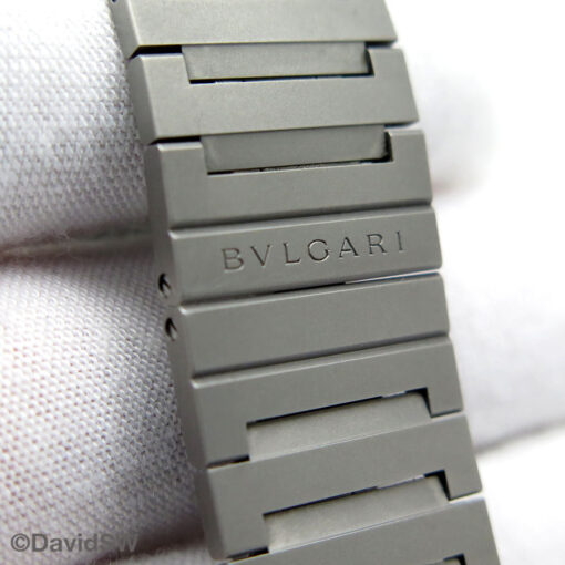 Bulgari 103068 Octo Finissimo Titanium Chronograph GMT - Image 7
