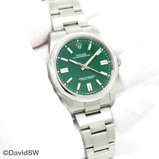 Rolex 124300 Oyster Perpetual 41 with Green Dial