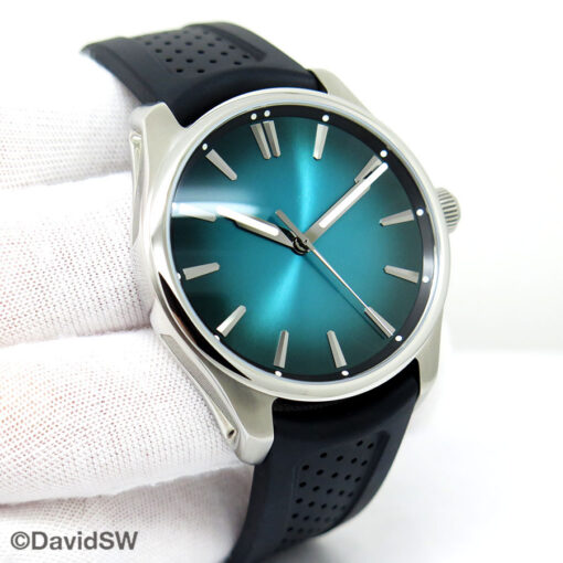 H. Moser & Cie 3200-1214 Pioneer Centre Seconds with Blue Lagoon fumé Dial