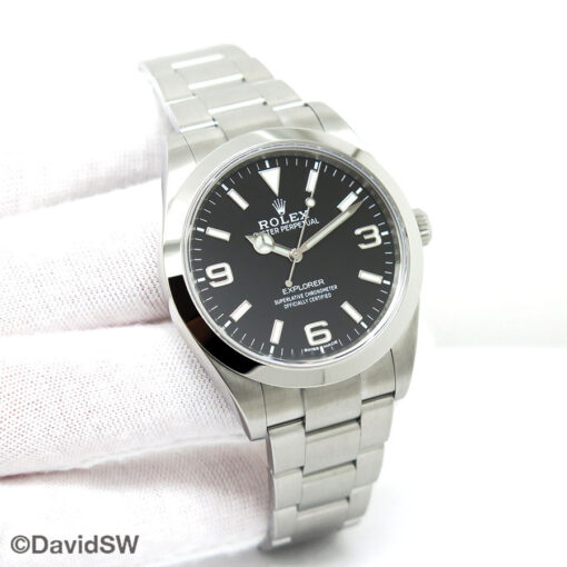 Rolex 214270 Explorer