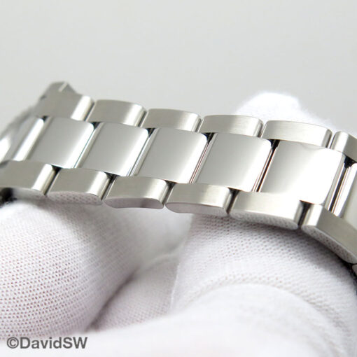 Rolex 126710GRNR GMT Master II on Oyster - Image 6