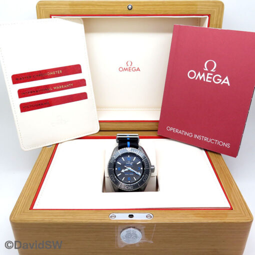Omega Seamaster Planet Ocean Ultra Deep 6000m Titanium on NATO - Image 2