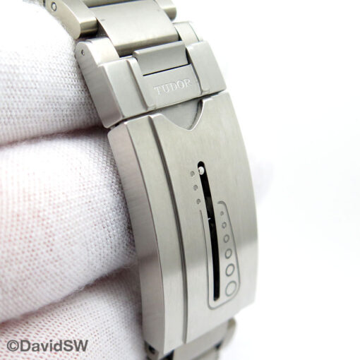 Tudor 25610TNL Pelagos LHD - Image 8