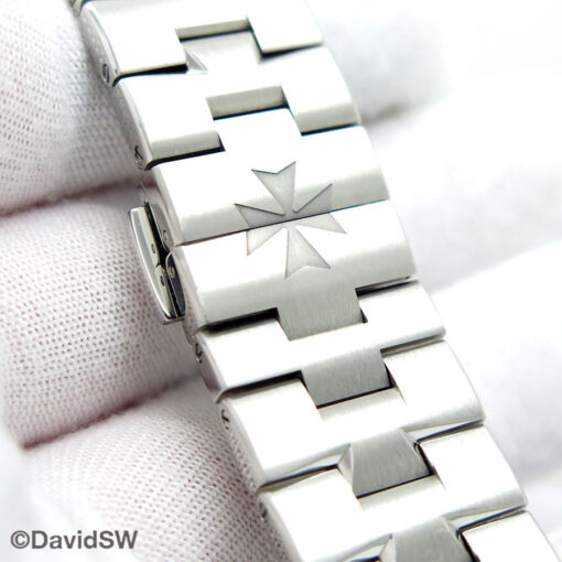 Vacheron Constantin 4500V Overseas with Blue Dial Automatic - Image 8