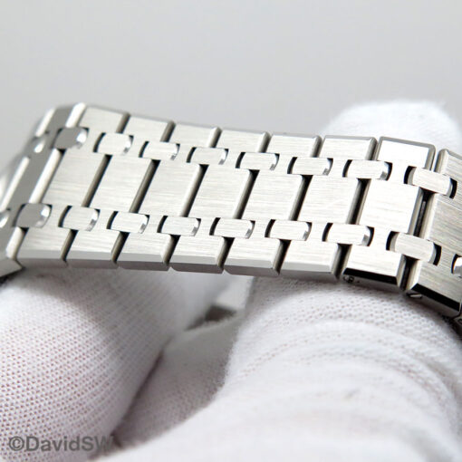 Audemars Piguet 15510ST Royal Oak with Silver Dial - Image 9