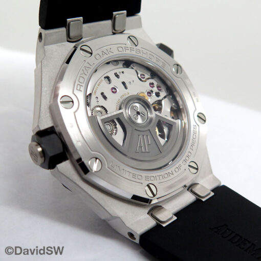 Audemars Piguet 15720CN Royal Oak Offshore Diver 18K White Gold Limited Edition - Image 4