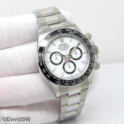 Rolex 126500LN Cosmograph Daytona with White Dial