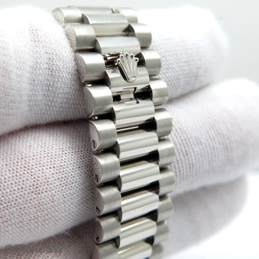 Rolex 228206 Day Date 40 Platinum with Ice Blue Quadrant Motif Roman Dial - Image 7