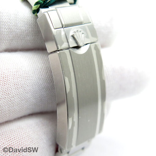 Rolex 116610LV Submariner (New Old Stock) - Image 7
