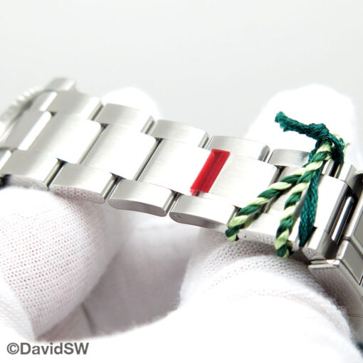 Rolex 116610LV Submariner (New Old Stock) - Image 8