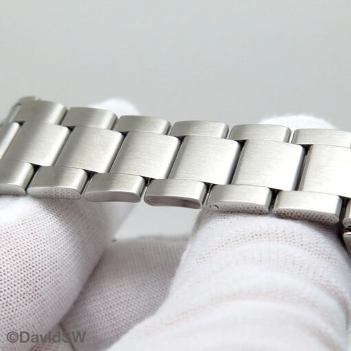 Rolex 126000 Oyster Perpetual with Silver Dial - Image 8