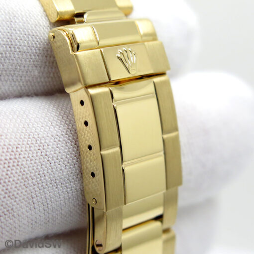 Rolex 16628 Yachtmaster 18K Yellow Gold with Blue Dial - Image 7