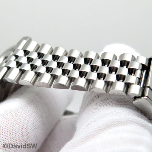 Rolex 126710BLNR GMT Master II on Jubilee - Image 8