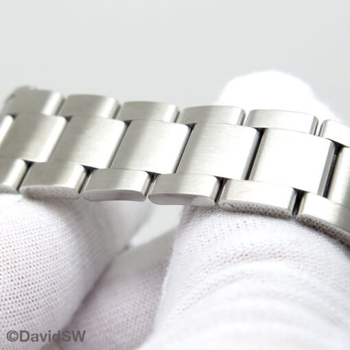 Rolex 126000 Oyster Perpetual with Yellow Dial - Image 6
