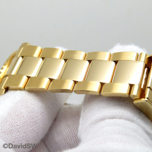 Rolex 126618LN Submariner 41 18K Yellow Gold - Image 8
