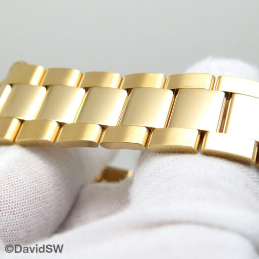 Rolex 126618LN Submariner 41 18K Yellow Gold - Image 6