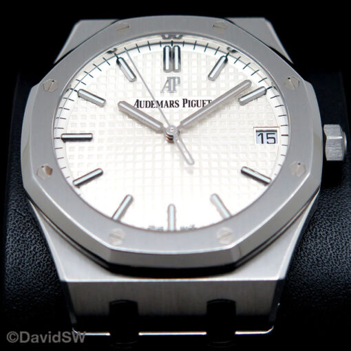 Audemars Piguet 15500ST Royal Oak with Silver Dial - Image 3