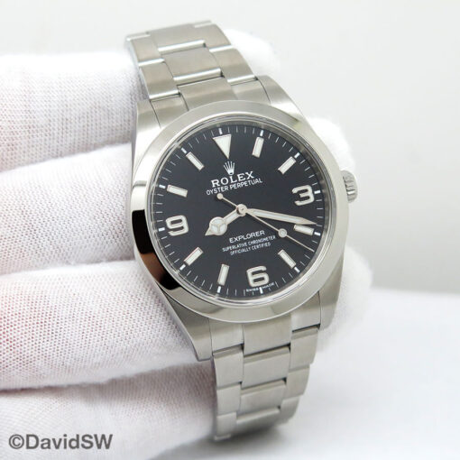 Rolex 214270 Explorer