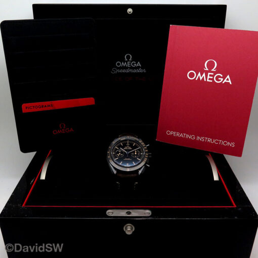 Omega Speedmaster Dark Side of the Moon "Vintage Black" - Image 2