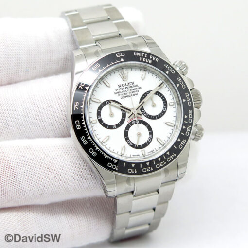 Rolex 126500LN Cosmograph Daytona with White Dial