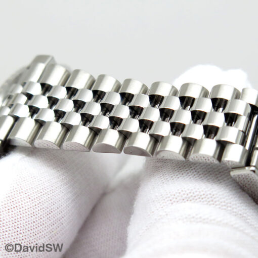 Rolex 126710BLNR GMT Master II on Jubilee - Image 8