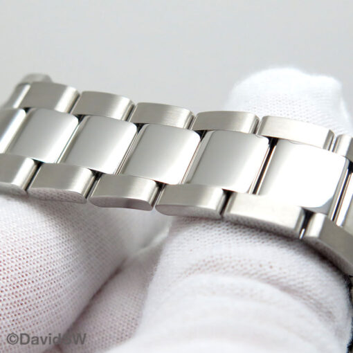 Rolex 126500LN Cosmograph Daytona with White Dial - Image 6