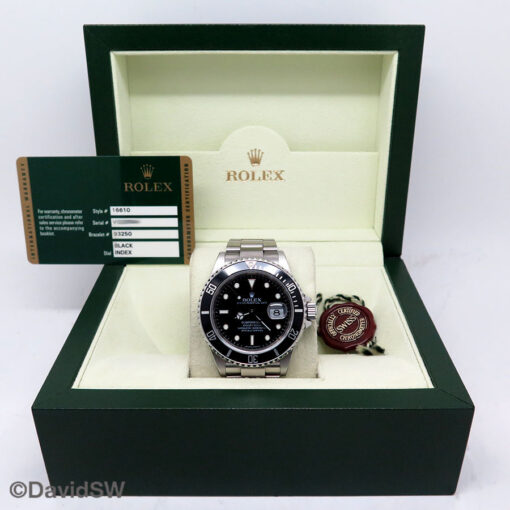 Rolex 16610LN Submariner - Image 2
