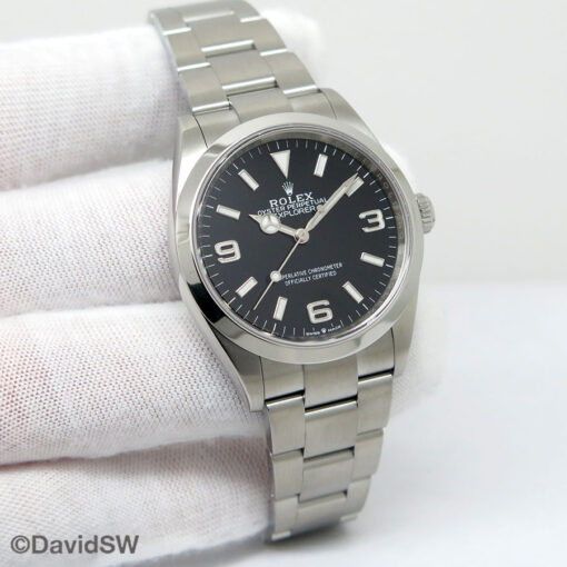 Rolex 124270 Explorer