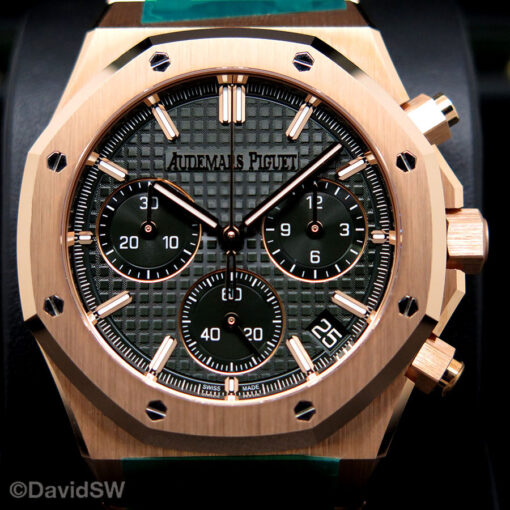 Audemars Piguet 26240OR Royal Oak Chronograph with Green Dial - Image 4